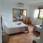 Aires Del Ambroz 아파트 *