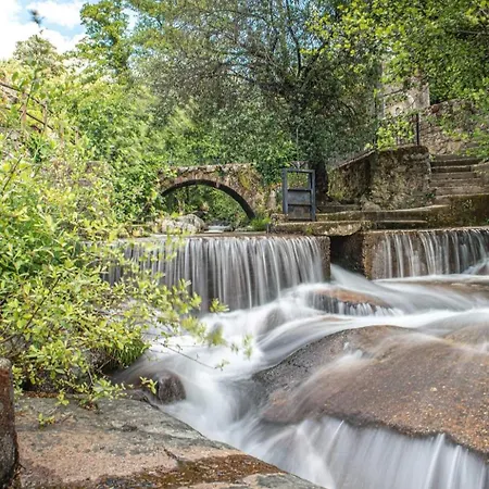 Aires Del Ambroz Casas del Monte